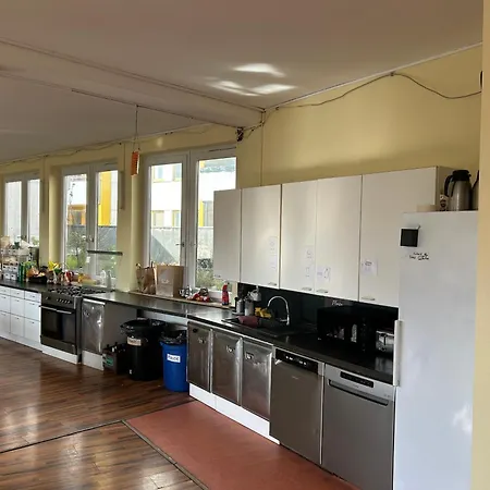 Comebackpackers * برلين