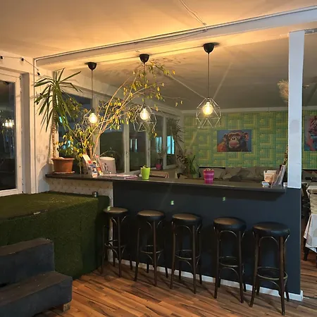 Comebackpackers Hostal